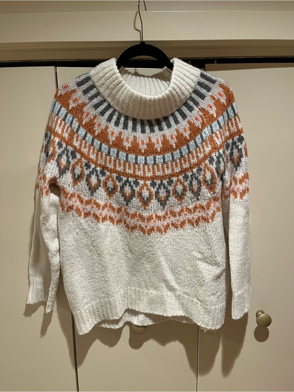 aerie Cream Fair Isle Turtleneck Sweater with Rust & Light Blue Accents